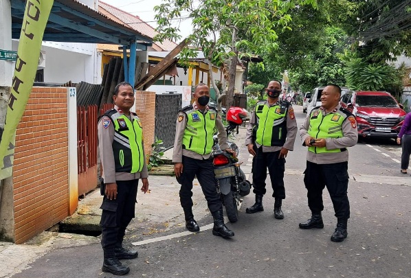 Polrestro Jakpus Bersama Polsek Jajaran Gencarkan Patroli Antisipasi Rumsong Yang Ditinggal Mudik.