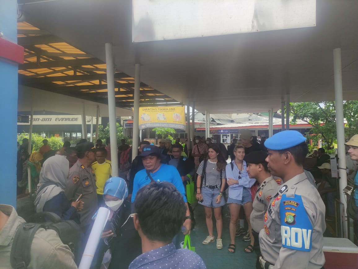 Lewat Dermaga Marina, 271 Wisatawan dsn Masyarakat Hari Ini Sebrangi Pulau Seribu
