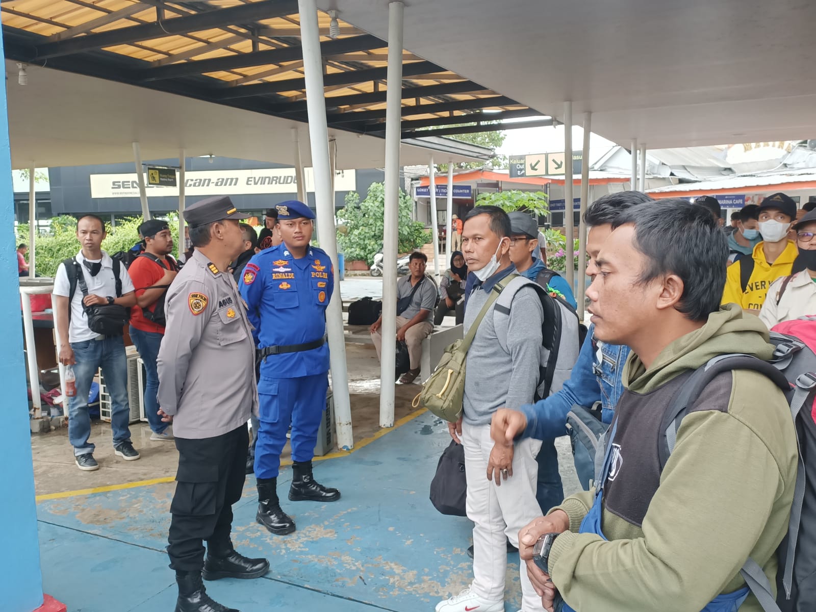 Pam Dermaga oleh Polres Kep. Seribu Wujudkan Rasa Aman Wisatawan dan Masyarakat