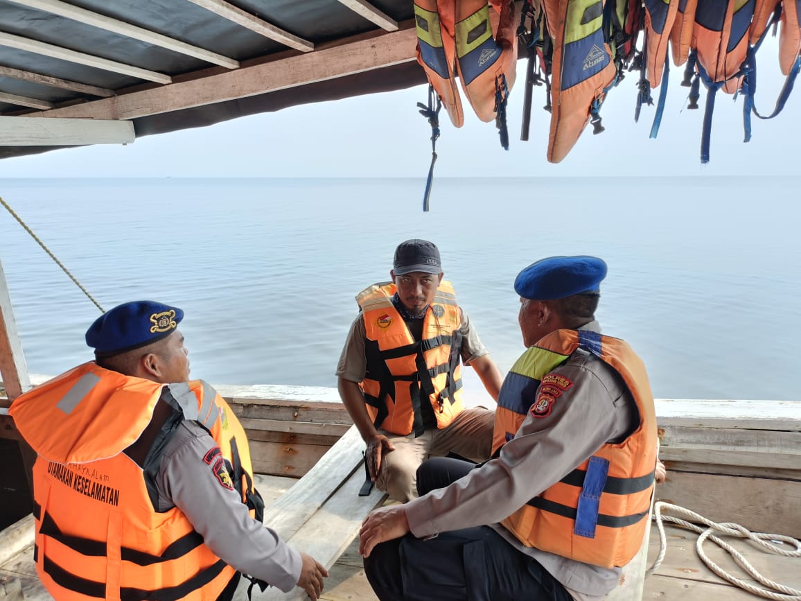 Satpolairud Polres Kepulauan Seribu Gelar Patroli Laut, Himbau Nelayan Waspada Cuaca Buruk