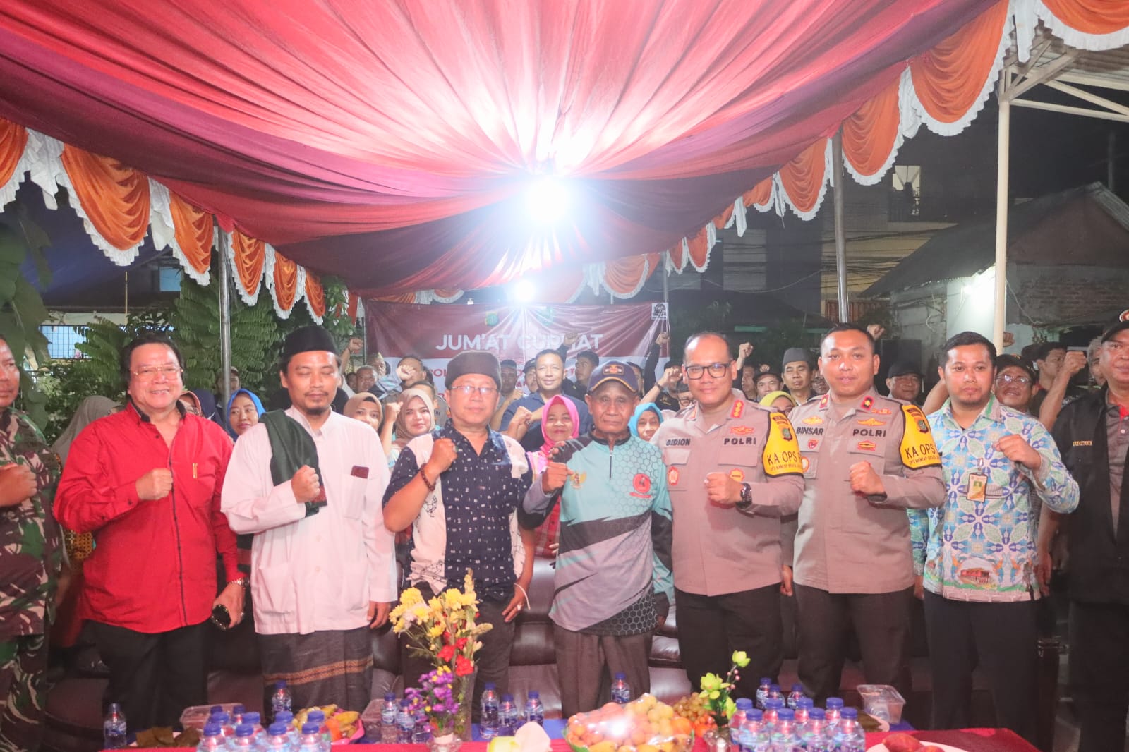 Jumat Curhat Dengan Warga Pademangan Barat, Kapolres Metro Jakut Imbau Warga Jaga Kamtibmas Di Bulan Ramadhan