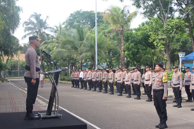 Polres Kepulauan Seribu Gelar Upacara Hari Kesadaran Nasional di Mako Polres Marina Ancol