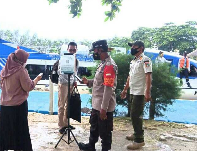 132 Penumpang Kapal Wisatawan Tiba di 4 Dermaga Pulau Pemukiman Kep Seribu Selatan Scan PeduliLindungi