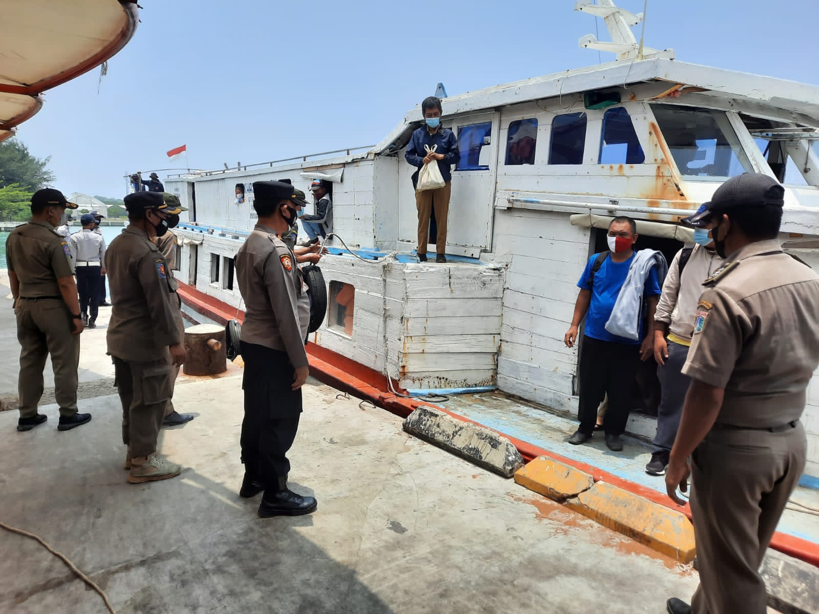 Di Dermaga Kedatangan, Ops Yustisi Polsek Kep Seribu Utara Dapati 6 Pelanggar ProKes