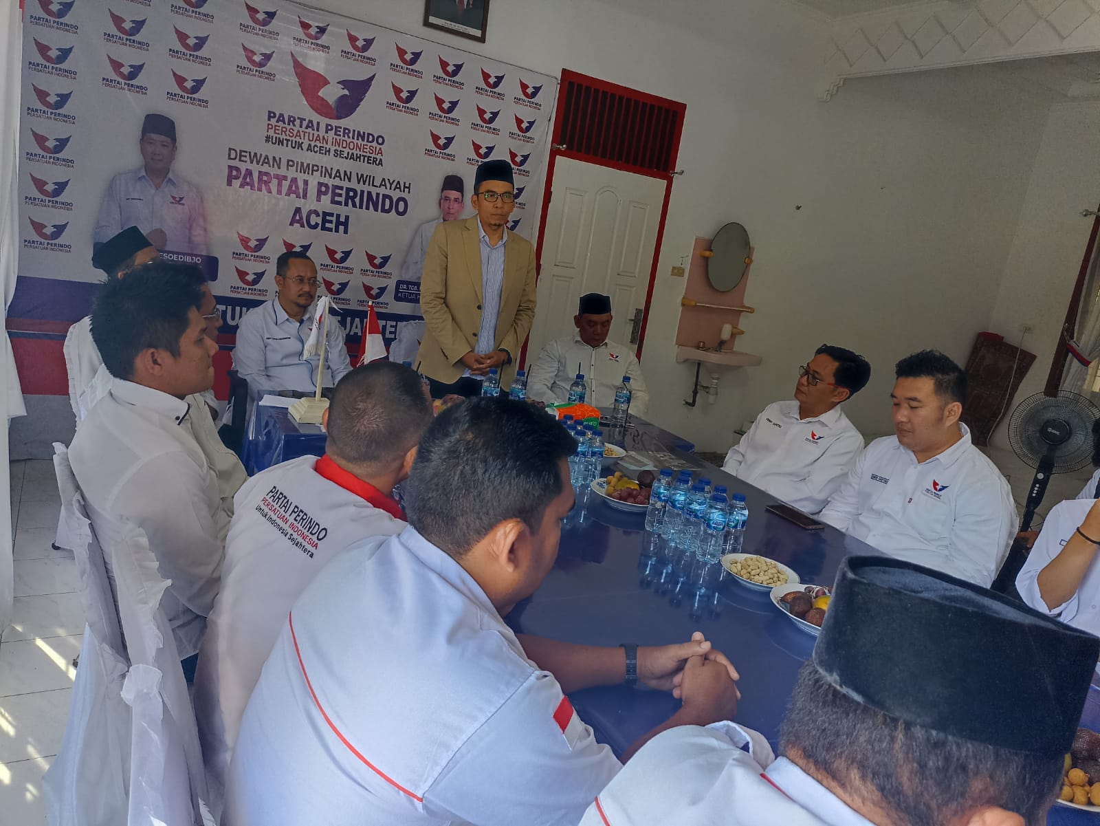 TGB Zainul Majdi Minta Kader Perindo Jaga Keistimewaan Aceh