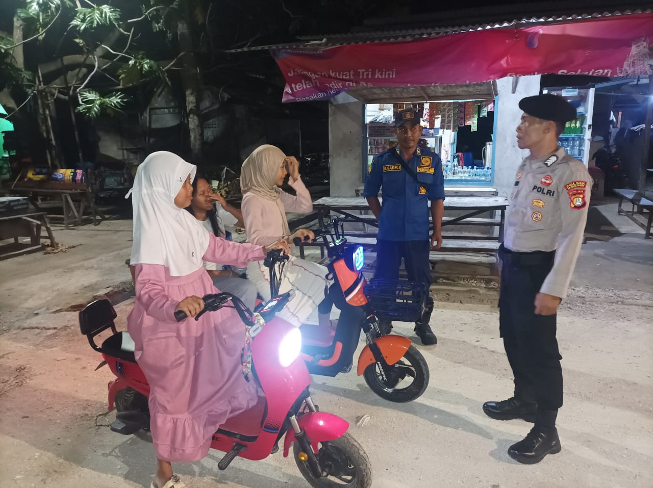 Patroli Malam Bulan Ramadhan: Polsek Kepulauan Seribu Selatan Jaga Kamtibmas Pasca Pemilu 2024