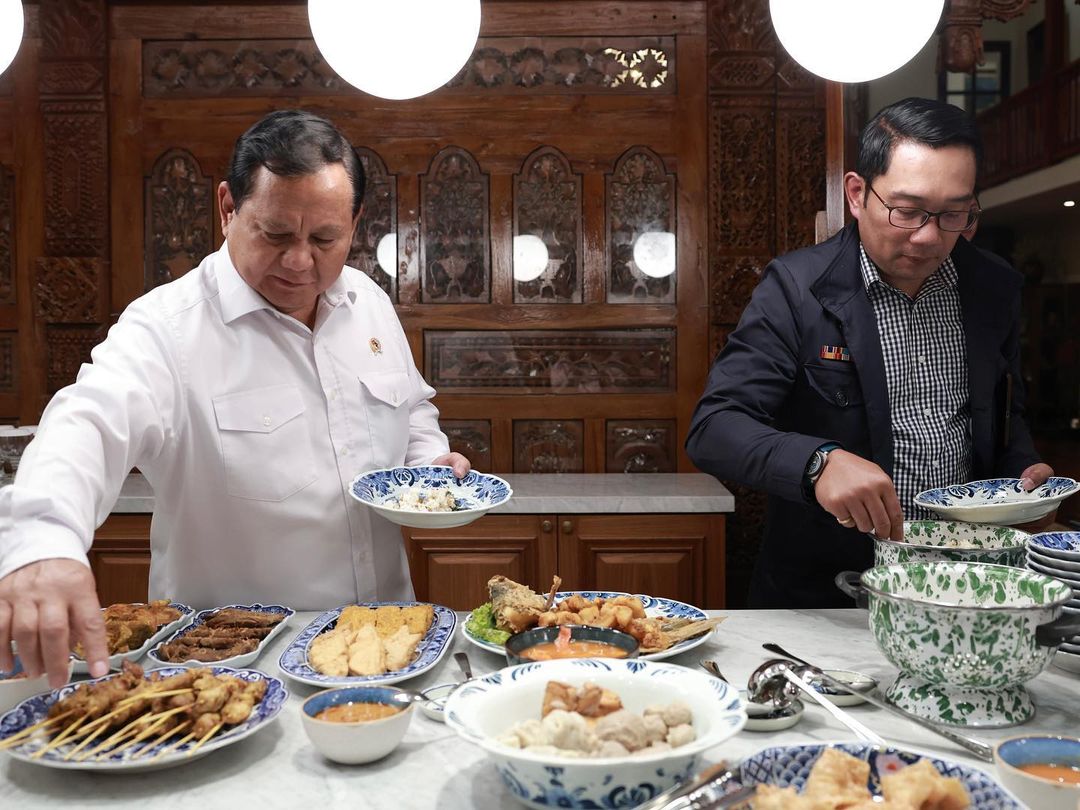 Prabowo Dikunjungi Ridwan Kamil: Hatur Nuhun Oleh-Oleh Ciloknya