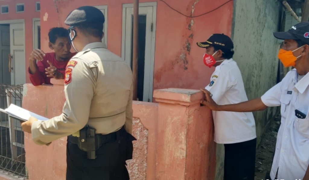 Percepat Capaian Vaksinasi, Polsek Kep Seribu Utara Giatkan Pendataan Door to Door Ajak Warga Suntik Vaksin COVID-19