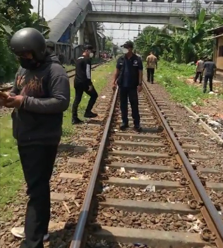 700 Personil Gabungan Ditnarkoba PMJ dan Polres Jakut Grebek Kampung Bahari Tanjung Priok, yang Dikenal Sebagai Kampung Narkoba