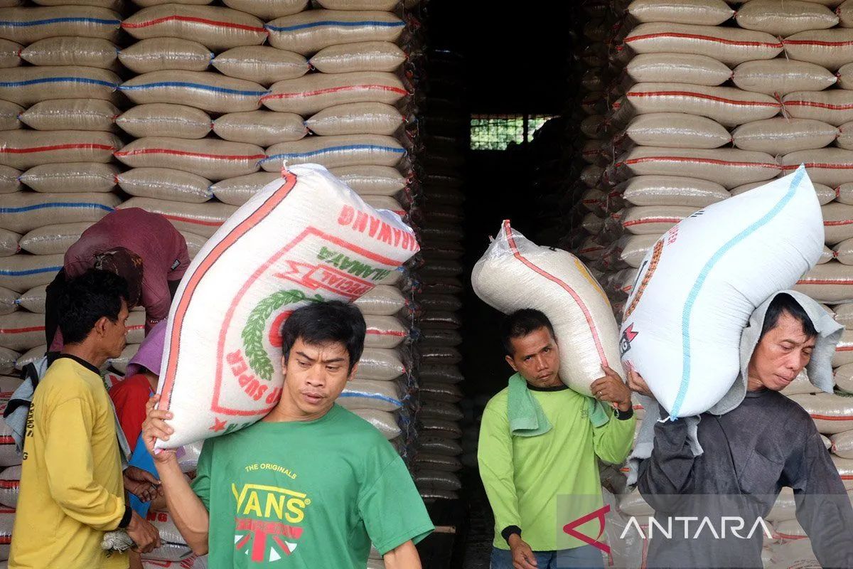 Pasar Induk Cipinang Dukung Relaksasi HET Beras Premium