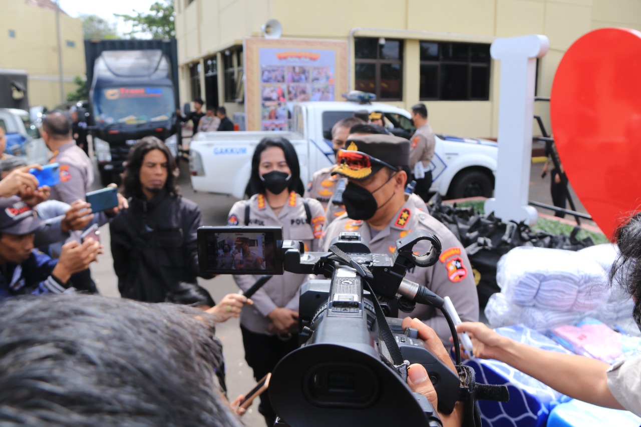 Tim Dokkes Polri Dikerahkan Bantu Korban Gempa di Cianjur, Ada Dokter hingga Ambulans