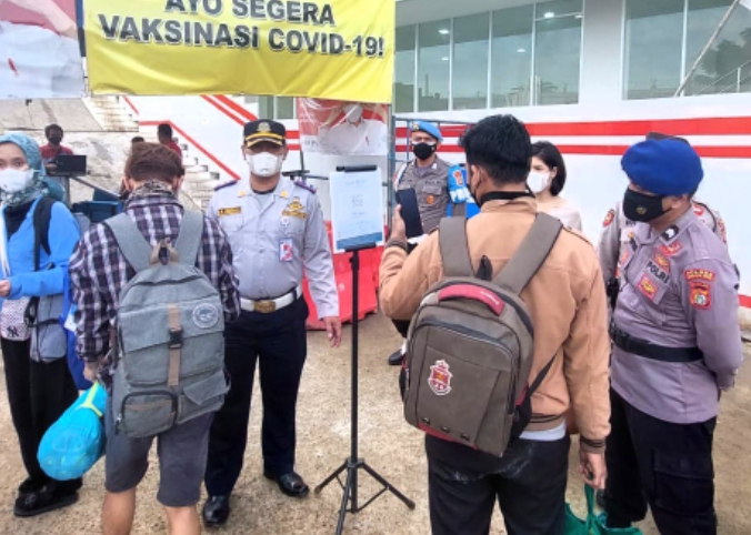 Ribuan Wisatawan Kunjungi Pulau Seribu Melalui Pelabuhan Kaliadem Diwajibkan Scan PeduliLindungi
