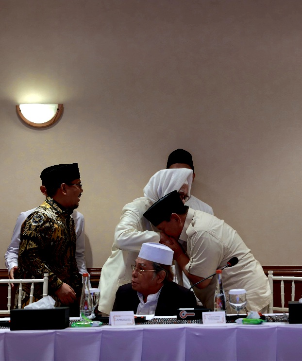 Silaturahmi ke Surabaya, Prabowo Didoakan Para Kiai NU: Wujudkan RI yang Baldatun Thoyyibatun wa Rabbun Ghofur