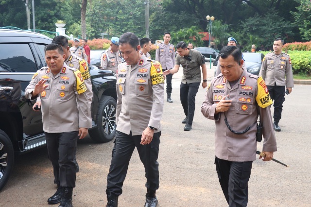 Kapolda Metro Jaya  Turun Langsung Kelapangan, Memantau Hari Buruh Nasional