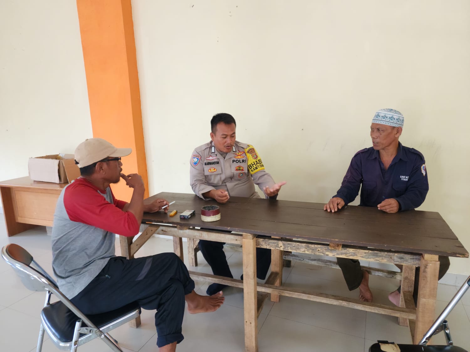 Bhabinkamtibmas Pulau Pramuka Sambangi Toga Tomas untuk Peningkatan Ketaqwaan dan Pencegahan Paham Radikal