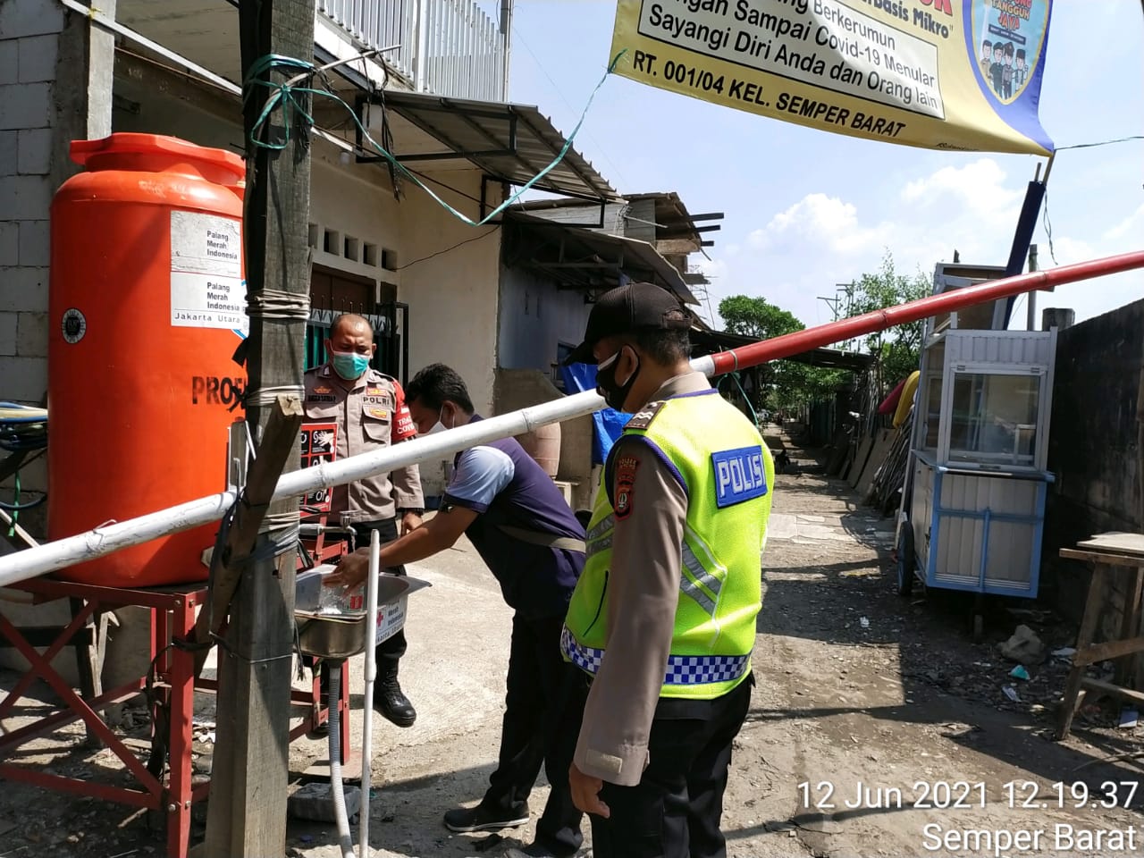 Setelah Menjalani Perawatan, 16 Warga Semper Barat Cilincing yang Terkena Covid 19 Diperbolehkan Pulang