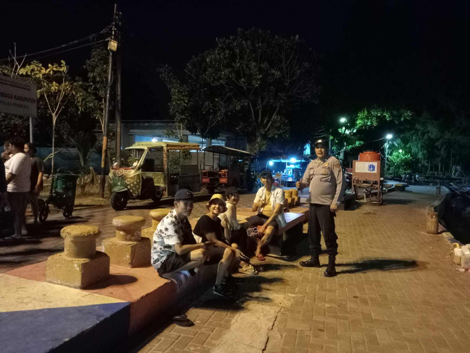 Polsek Kepulauan Seribu Utara Cegah Kenakalan Remaja Pada Malam Hari
