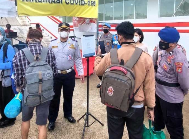 1.203 Wisatawan Kunjungi Pulau Seribu Melalui Pelabuhan Kaliadem Diwajibkan Scan PeduliLindungi