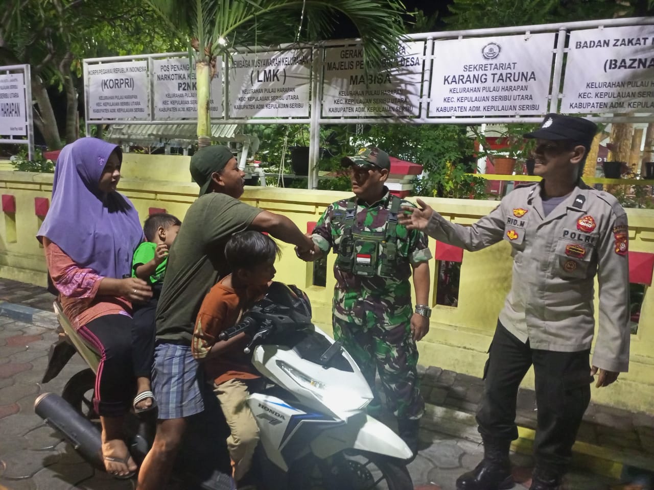 Polsek Kepulauan Seribu Utara, Patroli Malam Bersama Tiga Pilar di Pulau Harapan