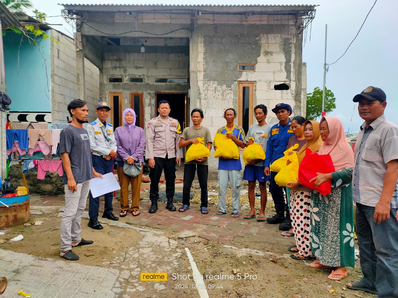 Kapolres Kepulauan Seribu Gelar Bazar Ramadhan 1445 H
