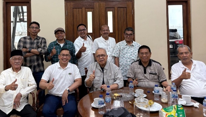 Catatan dari Menteng: Menelisik Jakarta Bersama Sang Mantan Gubernur, Fauzi Bowo (Bang Foke