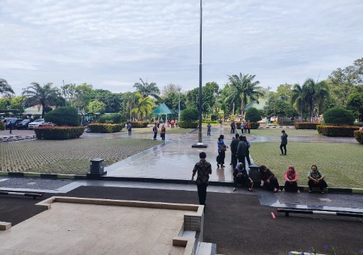 Gempa Terasa di Kantor Walikota Jakarta Utara, ASN dan Pegawai Kumpul di Lapangan