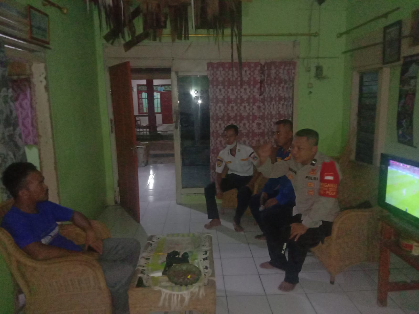 Jaga Sitkamtibmas Kondusif, Kanit Binmas Polsek Kepulauan Seribu Selatan Laksanakan Sambang