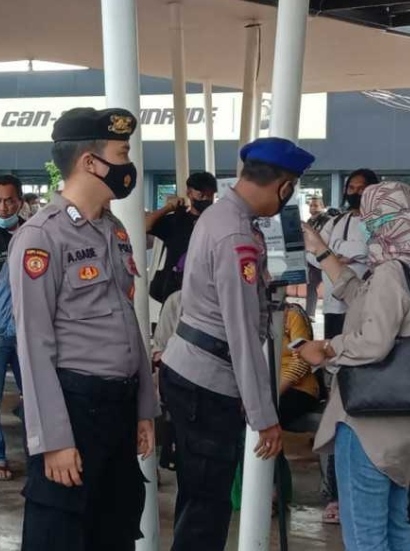 165 Penumpang Kapal Liburan Ke Pulau Seribu Jalani Scan PeduliLindungi di Dermaga Marina Ancol