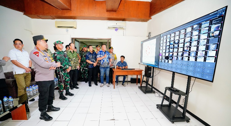 Kapolri Pastikan Pengamanan Gereja di Surabaya