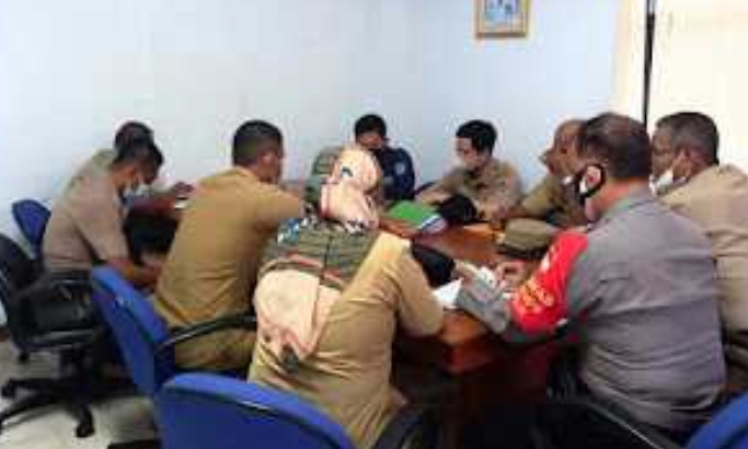 Bersama Instansi Terkait Kapolsek Kep Seribu Utara Gelar Rakord Penyamaan Data Vaksinasi Anak Usia 6-11 Tahun