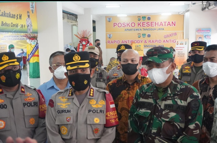 62 Warga Apartemen Tangguh Jaya di Rapid Tes Polsek Kelapa Gading