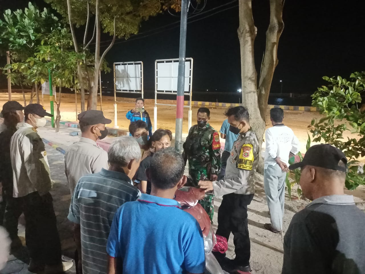 Rutin Patroli Malam, Polsek Kep. Seribu Utara Ciptakan Kamtibmas Kondusif