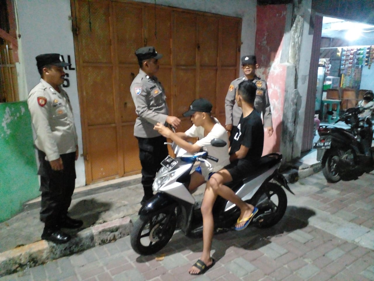 Patroli Malam Presisi Upaya Polsek Kep. Seribu Selatan Cegah Guantibmas
