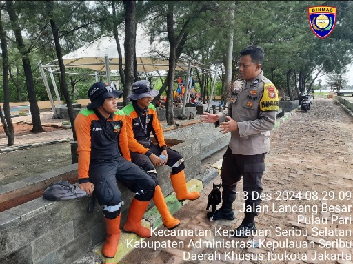 Bhabinkamtibmas Pulau Lancang Ajak Warga Jaga Keamanan dan Hindari Judi Online Pasca Pilkada DKI Jakarta 2024 