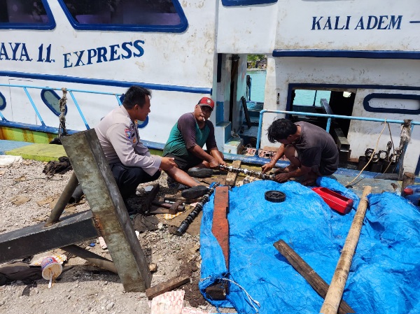 Pak Bhabin Pulau Pramuka Ajak Masyarakat Jaga Sitkamtibmas Guna Ciptakan Kenyamanan