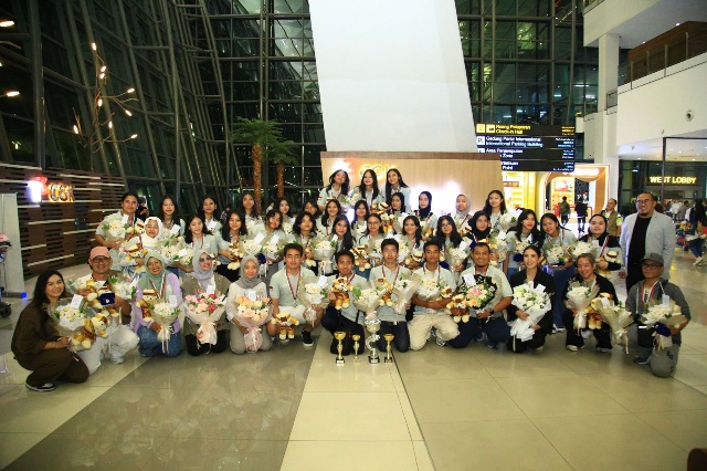 Bawakan Cerita Tsunami Aceh, SMA Labschool Kebayoran Juara Umum International Youth Festival of Music and Arts - The Muses  2024 Bulgaria