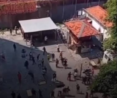 Pramono Himbau Warga Tahan Diri Usai Bentrokan Berdarah di Matraman