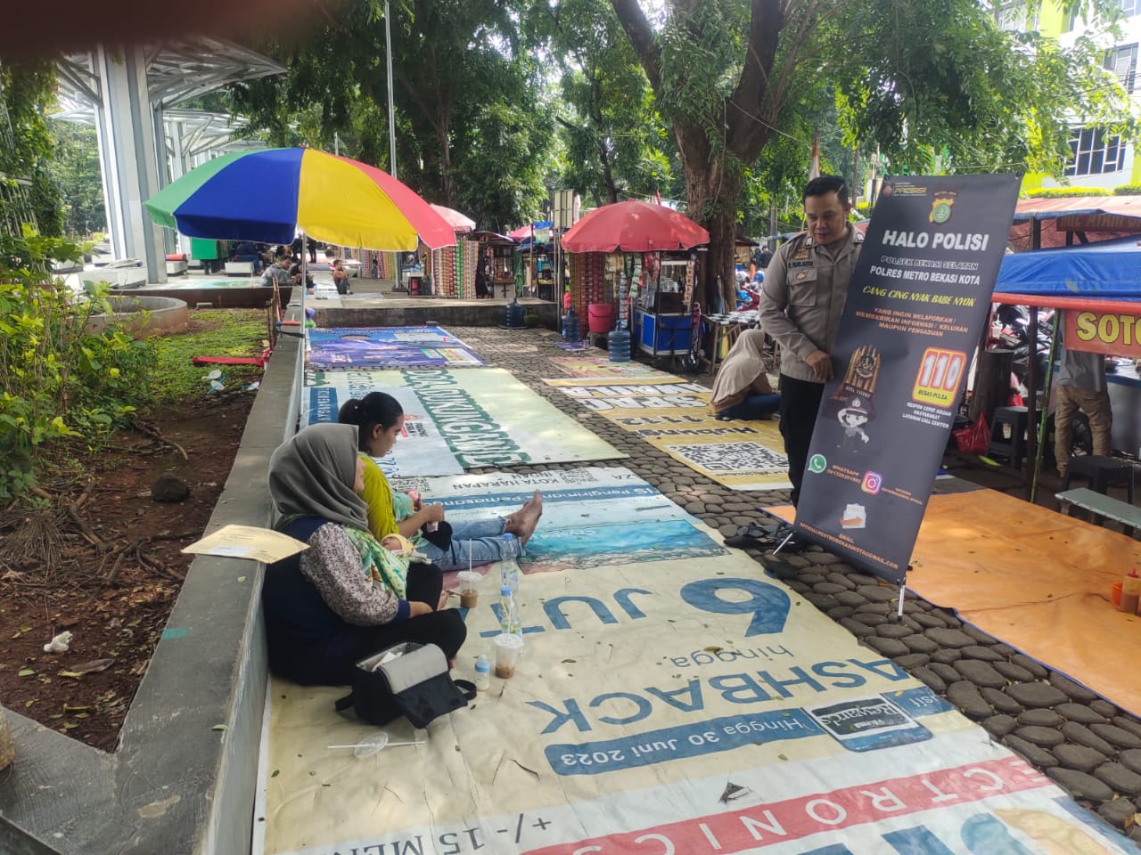 Polri telah lama membuka layanan pengaduan hotline 110 untuk masyarakat Ketahui