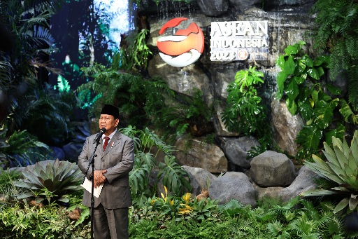 Prabowo: Pasukan Perdamaian RI Tetap di Lebanon