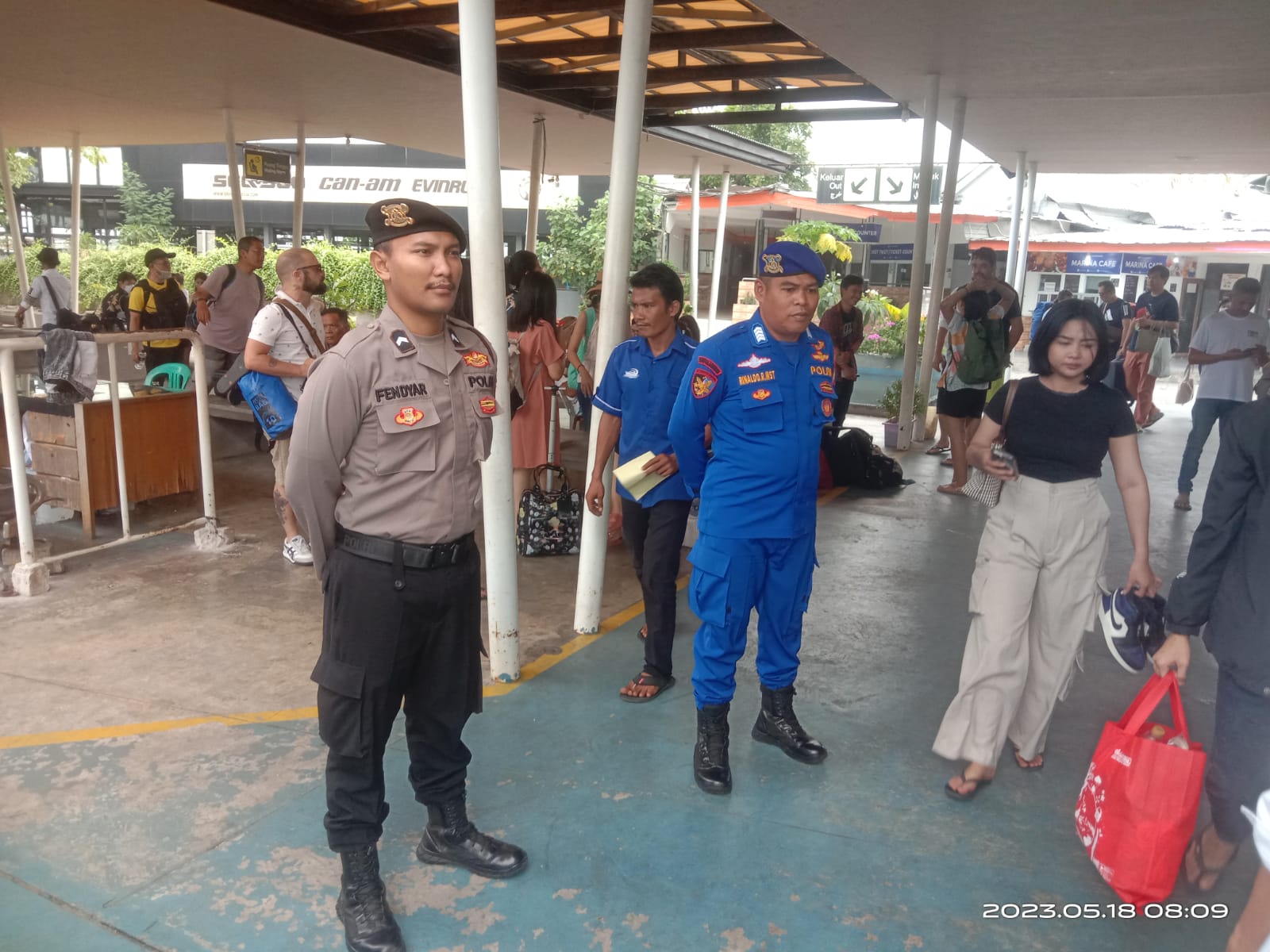 Pengamanan Dermaga Marina Polres Kepulauan Seribu Utamakan Keselamatan Calon Penumpang