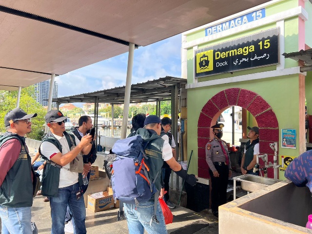 Sat Pam Obvit Gelar Pengamanan Dermaga Keberangkatan Marina Di Minggu Pagi