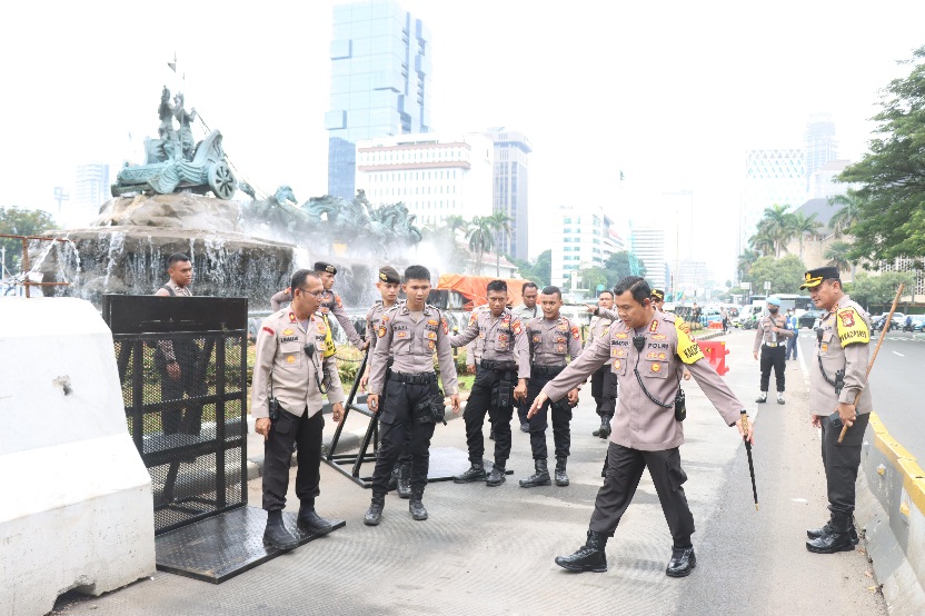 TNI - POLRI Terjunkan 3.454 Personil Gabungan, Siap Amankan Peringatan Hari Buruh Internasional