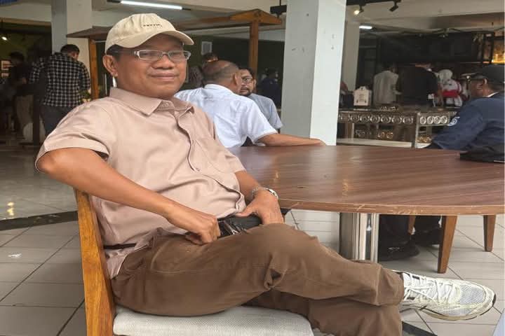 Normalisasi Ciliwung: Mengurai Akar Penolakan Warga Sejak Era Anies dan Merumuskan Solusi Bijak