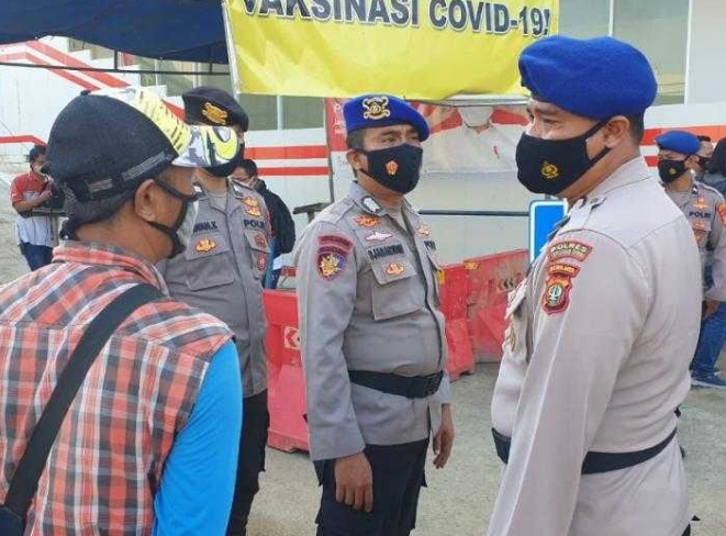 Ke Pulau Seribu, 208 Penumpang Kapal Wajib Jalani Scan PeduliLindungi di Pelabuhan Kaliadem