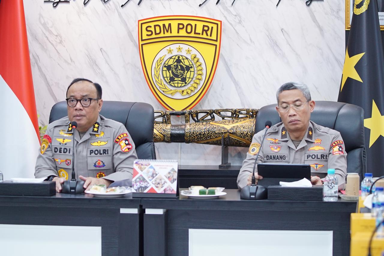 Polsek Kepulauan Seribu Utara Gelar Kegiatan Penerbitan SKCK Jemput Bola di Pulau Panggang