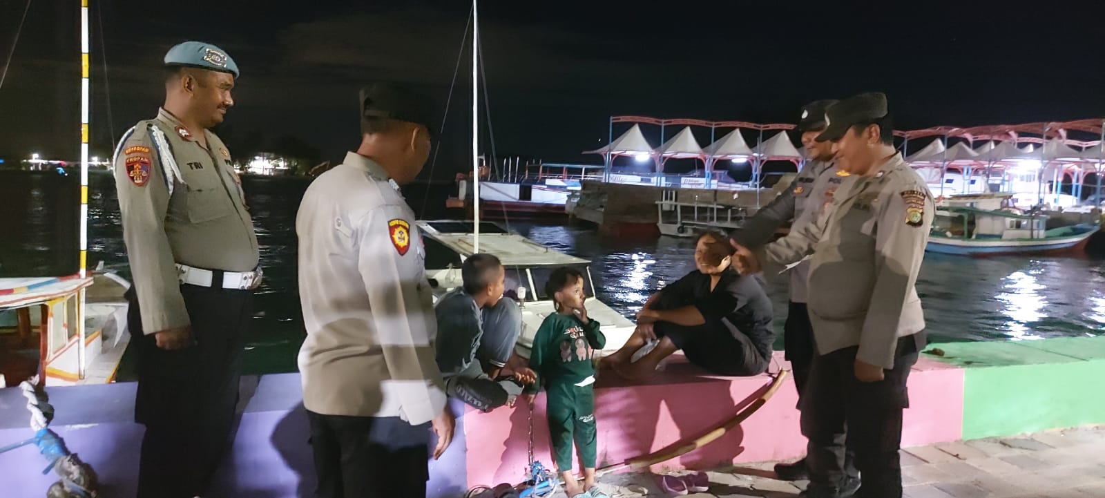 Ciptakan Sitkamtibmas Aman, Polsek Kep. Seribu Utara Laksanakan Patroli Malam Presisi