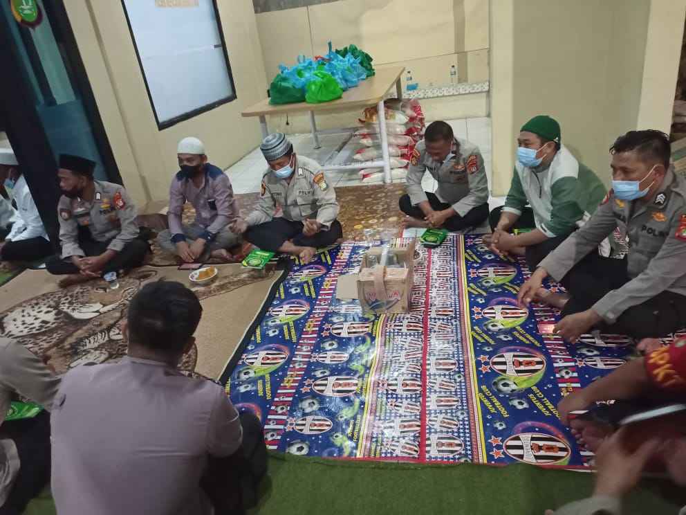 Tingkatkan Iman Ketaqwaan, Polsek Kepulauan Seribu Utara Gelar Pengajian Rutin