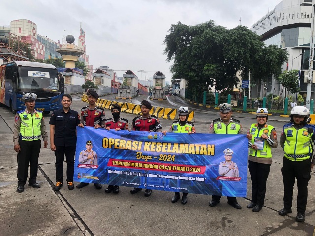 Operasi Keselamatan Jaya 2024, Polda Metro Jaya Terus Edukasi Masyarakat Tentang Keselamatan Berlalu Lintas