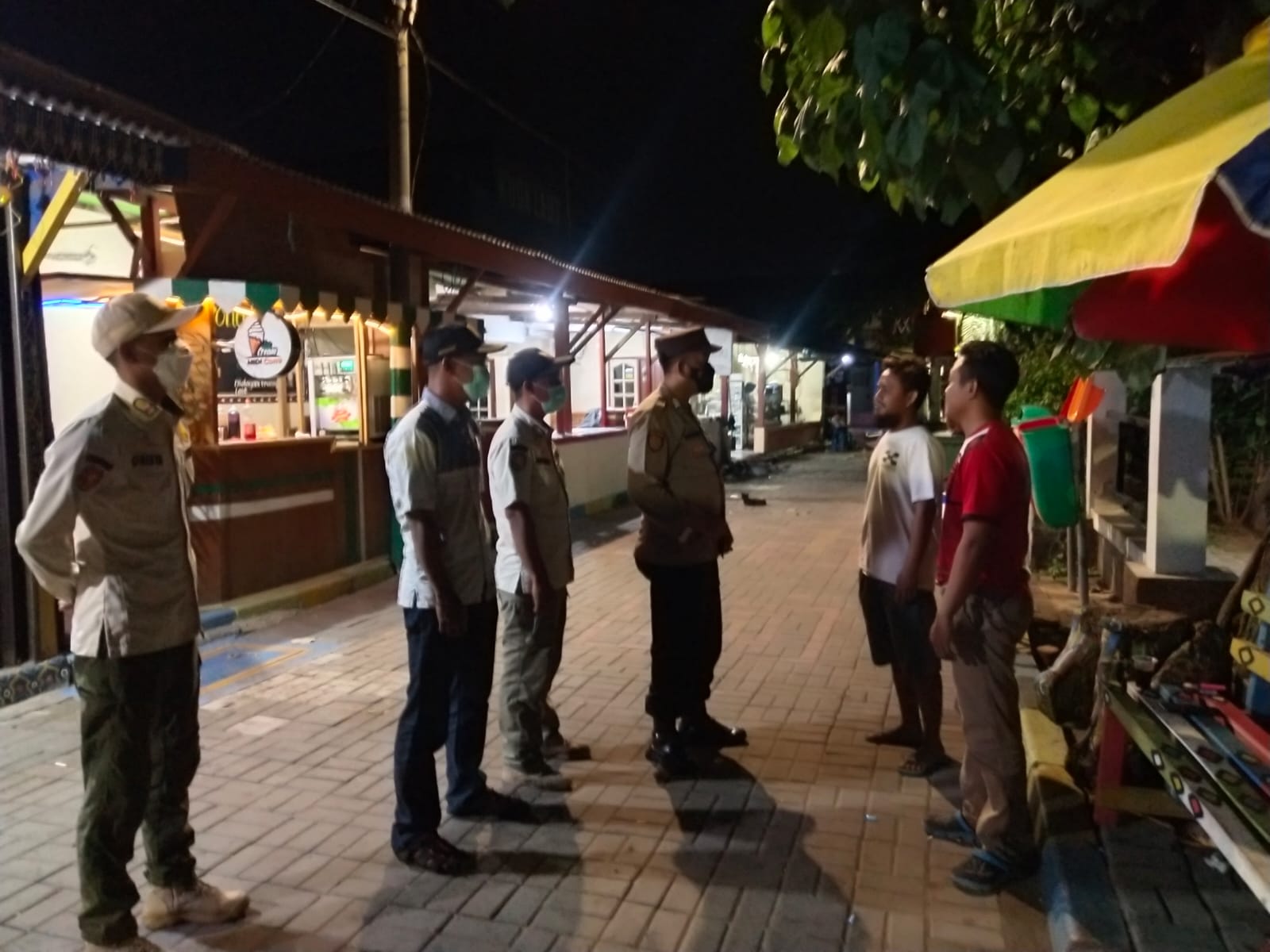 Patroli Malam Rutin, Polsek Kep. Seribu Selatan Untuk Antisipasi Munculnya Kerawanan Malam