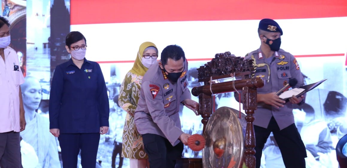 Kapolri Luncurkan BOS, Pelayanan Binmas Secara Online